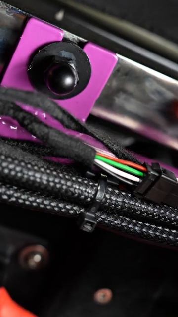 Невероятный Toyota Land Cruiser с батарейками от БУРАНА🚀