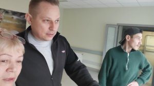 Мы в больнице // сын проголодался // переживают за кота //