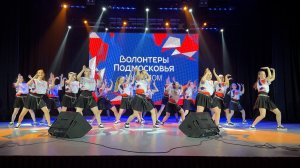 В Люберцах вручили волонтёрские книжки