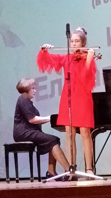 Очень круто сыграла Крейслера