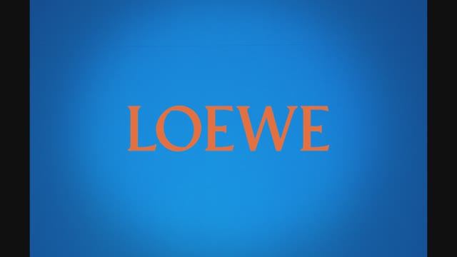 Показ мужской коллекции Loewe весна-лето 2022