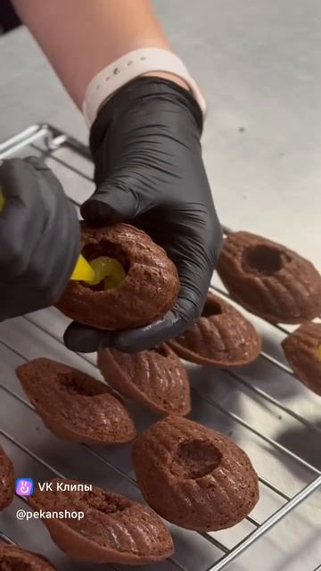 Форма силиконовая для пирожных 