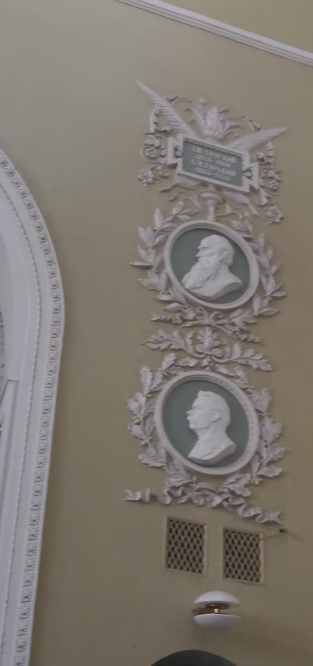 Зал ж/д вокзала в Симферополе, Крым ч.2