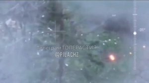 🎮💥Двойной удар «ждунами» по бегунку-ВСУшнику на Купянском направлении🗺️
🇺🇦Боевик бегал по…🔽