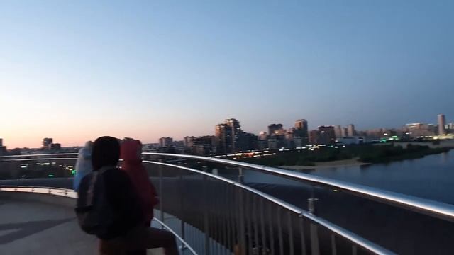 Казань. 2023 год. Чаша. Забрались наверх.