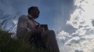 Иван Разумов - Над рекою калина на гармони.mp4