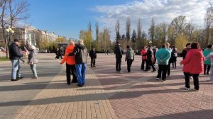 И все цветы бросать к ногам..... 01.05.26.