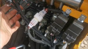 исправляю рычаги хода на мини экскаваторе 29575