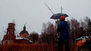 Пленэр. Заброшенная церковь. Художник Павел Ляхов