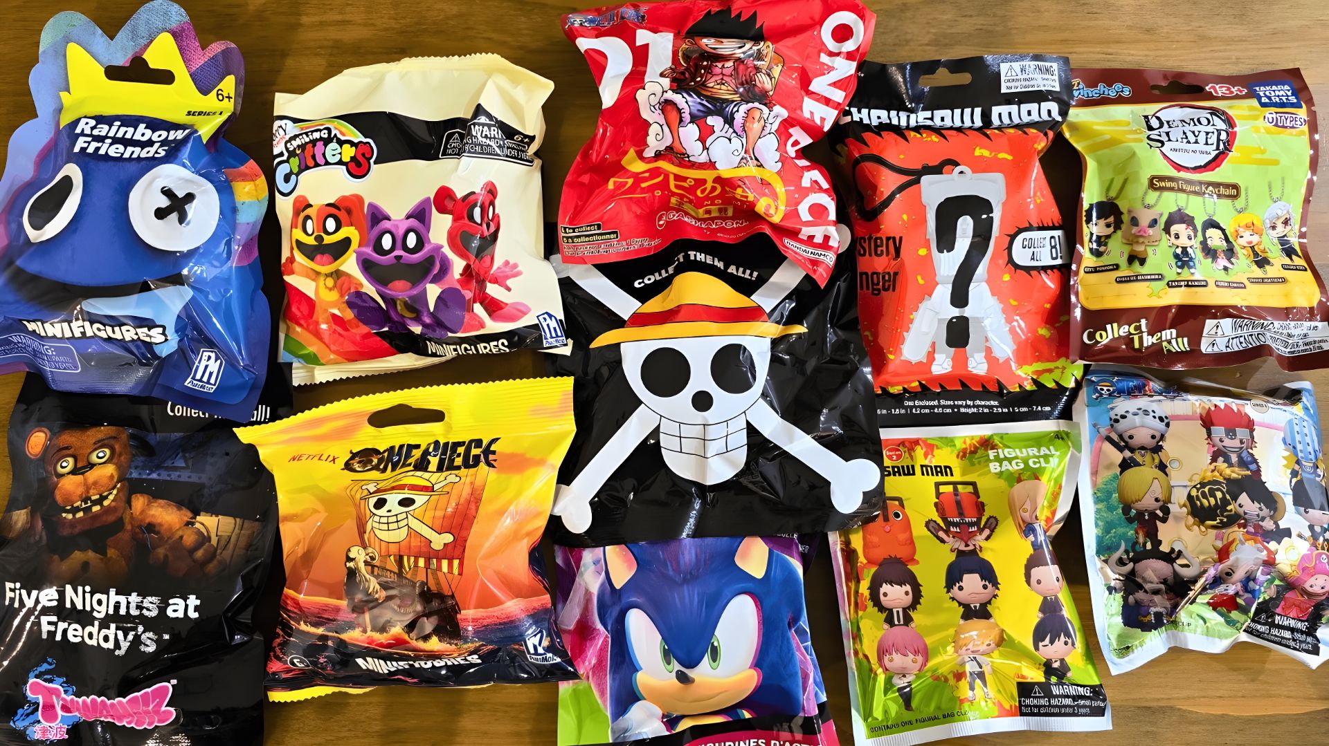 Распаковка загадочных фигурок из манги, аниме и игр. 👍😀