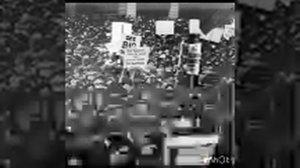 1 Мая Марсельеза с петлёй на шее.