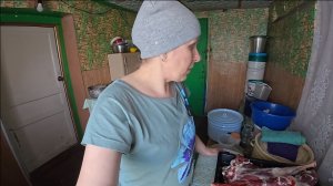 НЕ СУДИТЕ СТРОГО. ЖИЗНЬ ОНА ТАКАЯ. СТЫДНО ПРОДАВАТЬ!