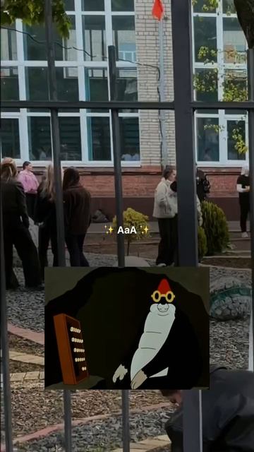 Издеваюсь над сестрой и радуюсь жизни🤭