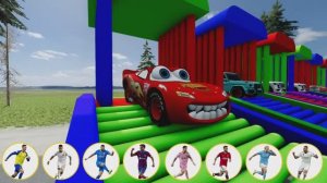МАШИНКИ МОЛНИЯ МАКВИН И ПОЕЗД ИГРАЮТ В ФУТБОЛ ⚽️ ЭПИЧЕСКИЙ КРАШ ТЕСТ В BeamNG Drive! 🔥