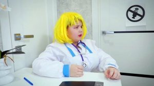 КАК ПРОНЕСТИ СЛАДОСТИ В БОЛЬНИЦУ? МУЛЬТИК ПРО ХЕЛПИКА! РОМА И ХЕЛПИК 190 СЕРИЯ