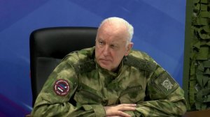 Глава Следственного комитета Александр Бастрыкин провел совещание в Мариуполе.