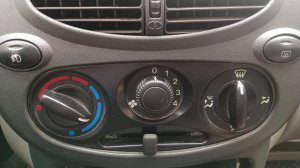 Замена лампочки подсветки блока печки Лада калина