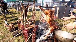 Фестиваль барбекю в Порту-Алегри fartura de carne boa