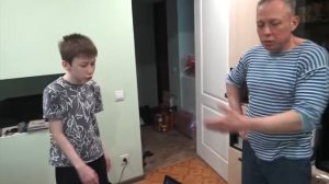 отец Грифер сломал диск minecraft сыну реально жизни