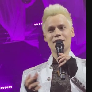Читаю праздничную Ленту.. С благодарностью всем за красоту...