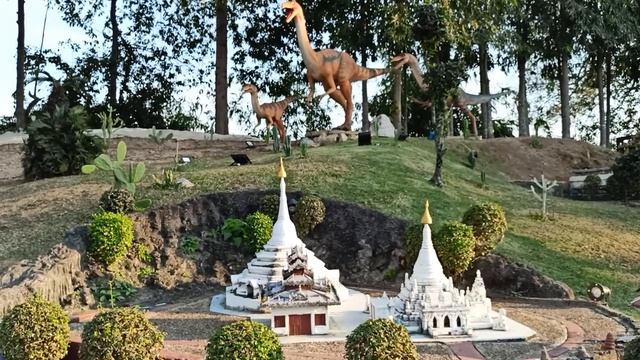 ТАЙЛАНД. ПАТТАЙЯ. САМОСТОЯТЕЛЬНАЯ ЭКСКУРСИЯ ПО ПАРКУ  " МИНИ-СИАМ " И " МИНИ-ЕВРОПА "