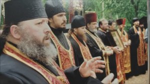 Аксиос.