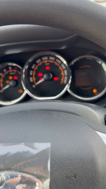 2025 LADA LARGUS запуск двигателя