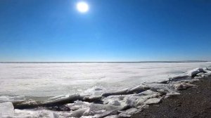 Рыбалка на реке. Ловля налима по последнему льду.