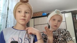 Как мы красимся, обзор на нашу косметику и на наш макияж.Интересно.Классно.#ЛисчкиСестрички#Тренд
.