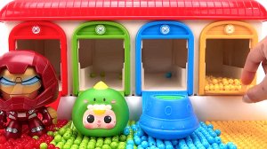 Первые игрушки для малышей. Разноцветный гараж. Звуки АСМР. Игрушки