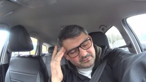 работаю в яндекс такси на ЛАДА ВЕСТА 25 г.,снова 400км пробега , яша ЗАБЛОКИРОВАЛ по усталости