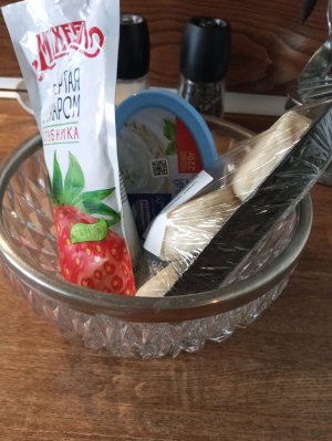 Готовим сырники.