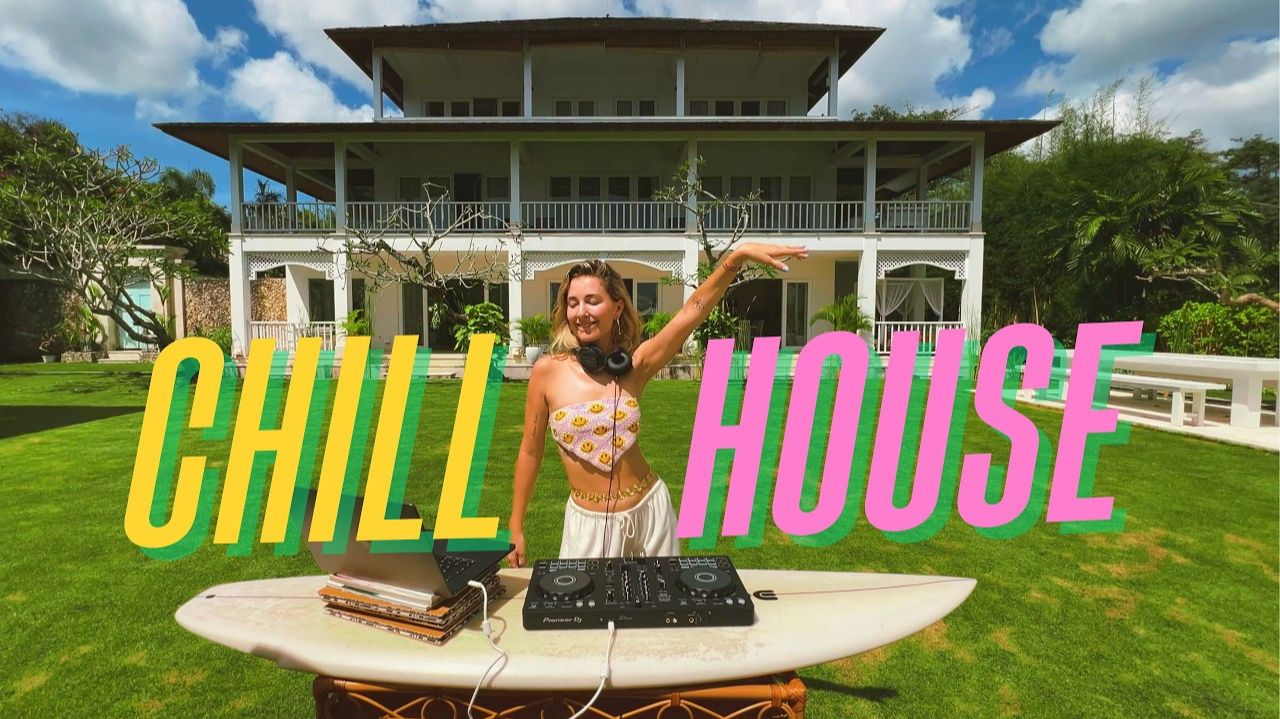 Val Baker I DJ | Bali Villa | Chill & Groovy House Quickie