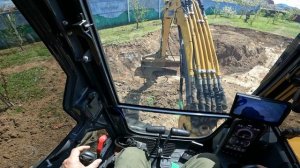 Мини экскаватор. XCMG XE55. Пруд, озеро, водоём, лужа
