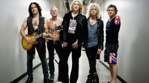 DEF LEPPARD  Gods Of War