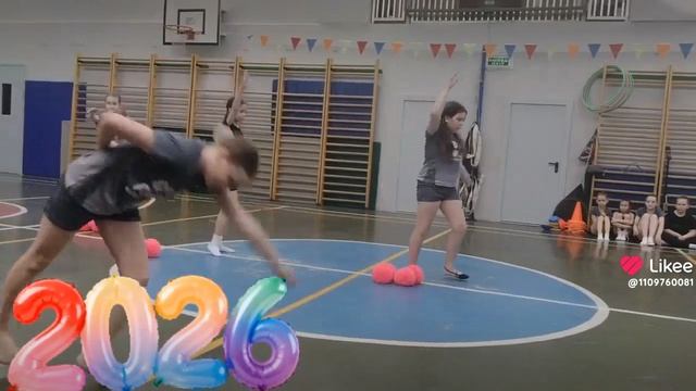 Чирлидинг смотреть онлайн