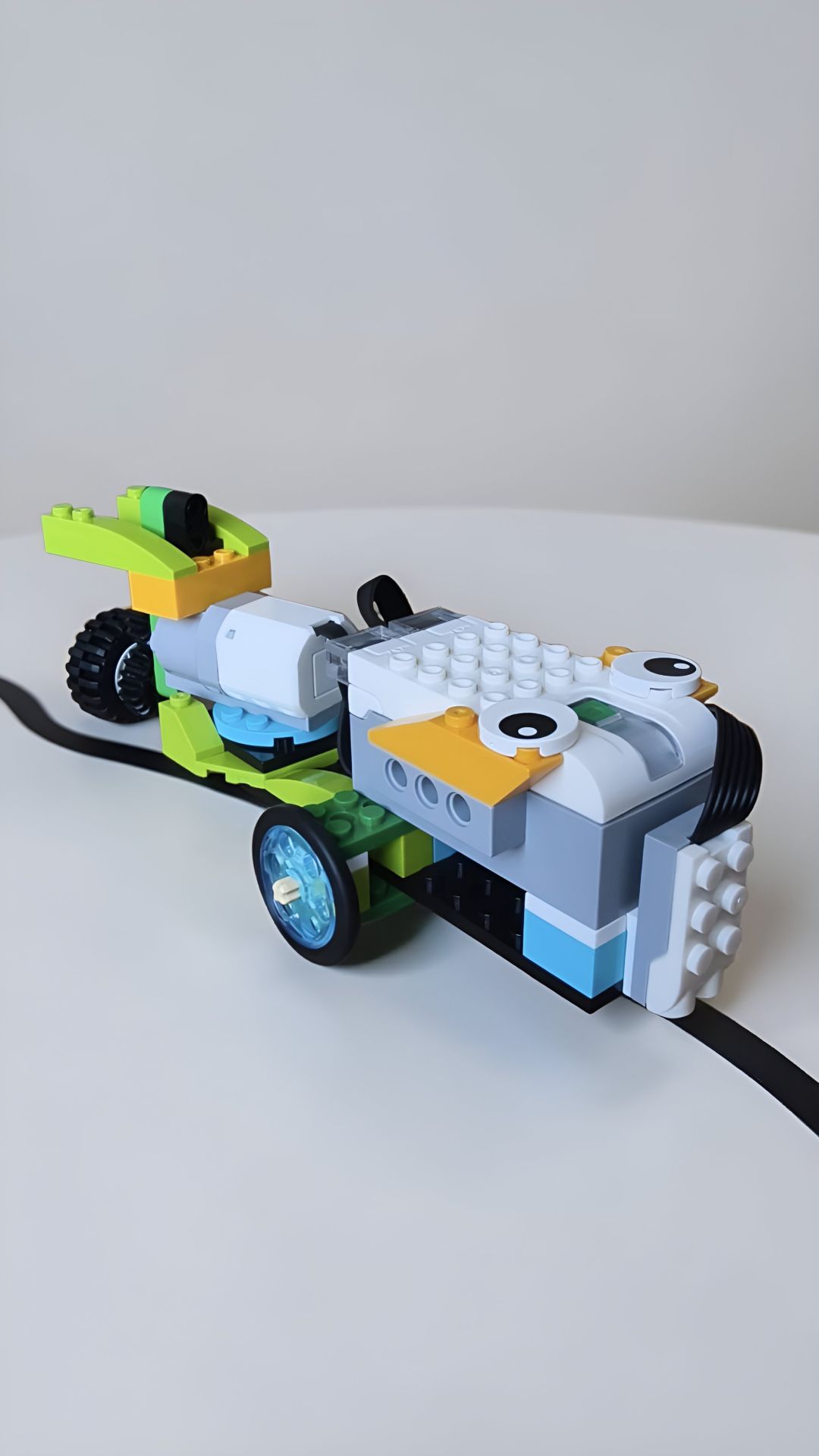 Движение по линии. Wedo 2.0