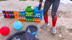 Big Toothpaste Eruptions from Spider Gwen, Fanta Balloons, Pepsi, Mtn Dew, Giant Coca Cola vs Mentos