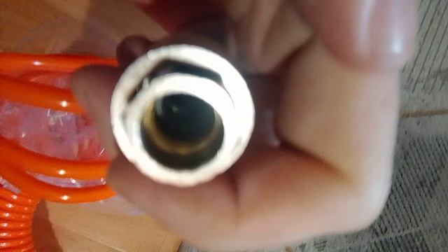обучтройство гаража ребята компрессор смотрим ролик