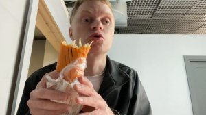 МУКБАНГ