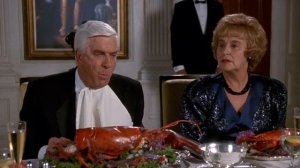 Голый пистолет 2 1/2: Запах страха (1991)