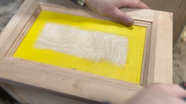 Изготовление желтого комода. Процесс производства и готовый результат. Руки помнят.