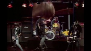Ramones * Sheena Is A Punk Rocker