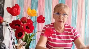 Нейтралитет булочки в отношении к расческе.