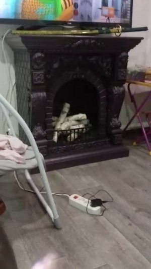 смотрим телевизор