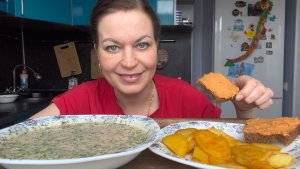 МУКБАНГ ОКРОШКА/ЖАРЕНАЯ КАРТОШКА/БУТЕРБРОДЫ С ПАШТЕТОМ/MUKBANG ЕДА ОБЖОР