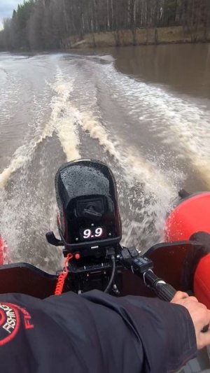 брызги от мотора hangkai 9.9 plus и лодки 350 нднд