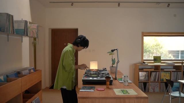 1 Hour Soft Groove Vinyl DJ Set · Vinyl · Matcha · Home