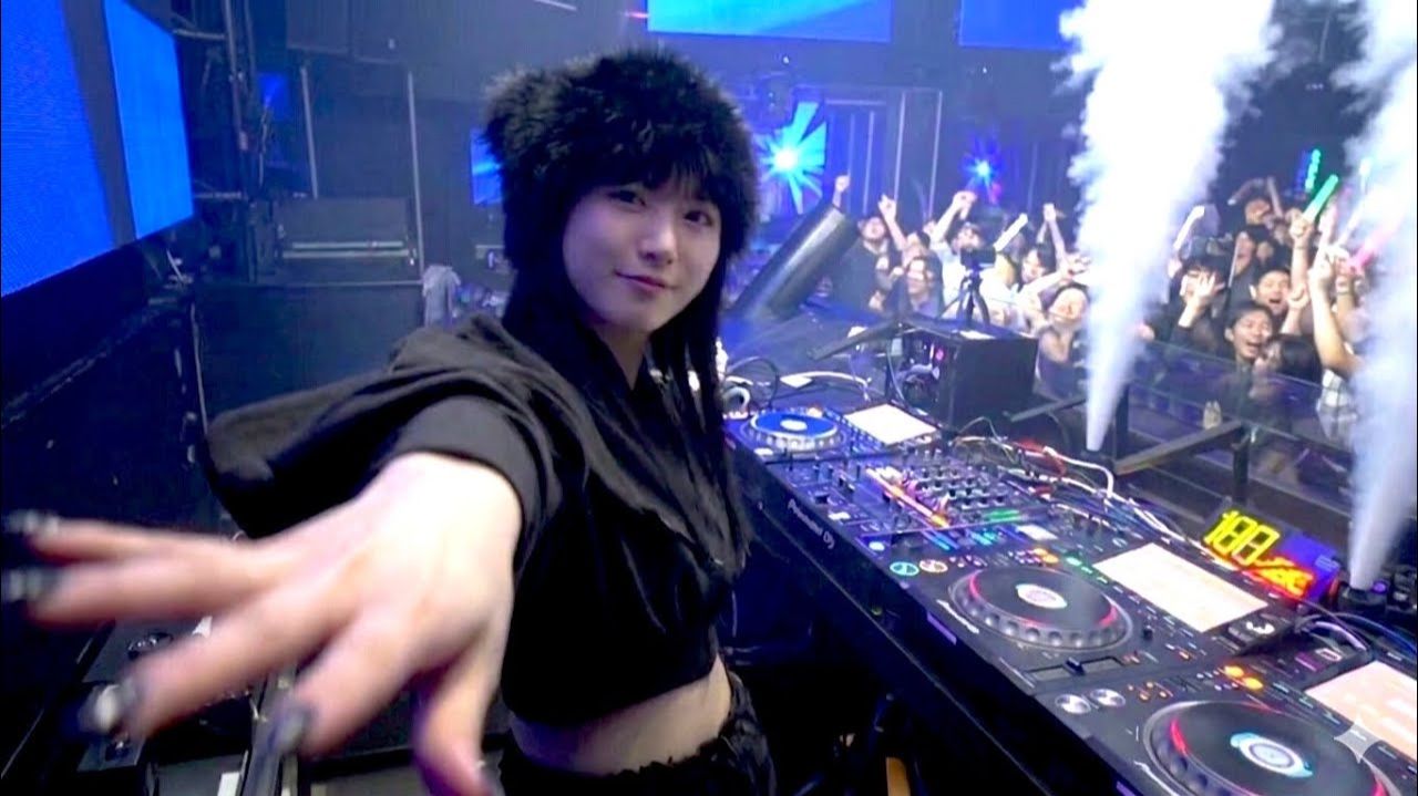 YAMATOMAYA #1 Live Show Mix Progressive House Melodic Techno at WARP SHINJUKU TOKYO 26'
