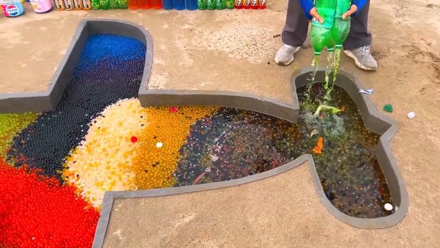 EXPERIMENT_ How to Make Plane with Mtn Dew, Balloons Orbeez, Big Pepsi, Fanta, Coca Cola vs Mentos